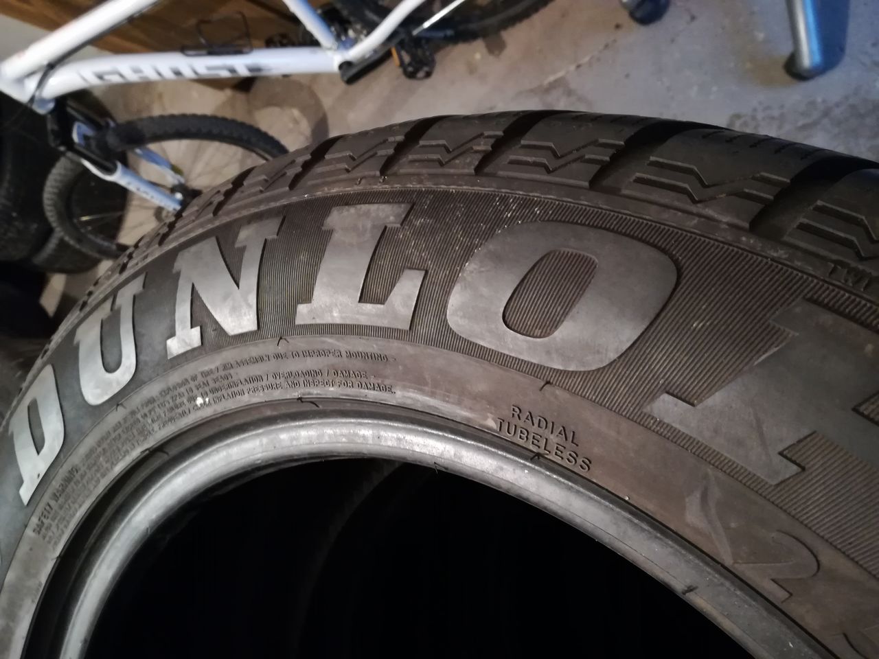 R18 265/60 Dunlop GrandTrek