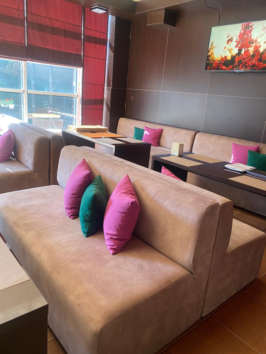 Mese si Canapele p-ru bar cafenea foto 4