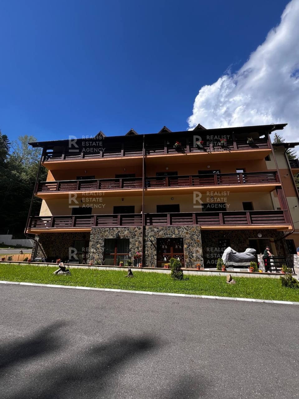 Apartament, 3 camere, Predeal, județul Brașov foto 9