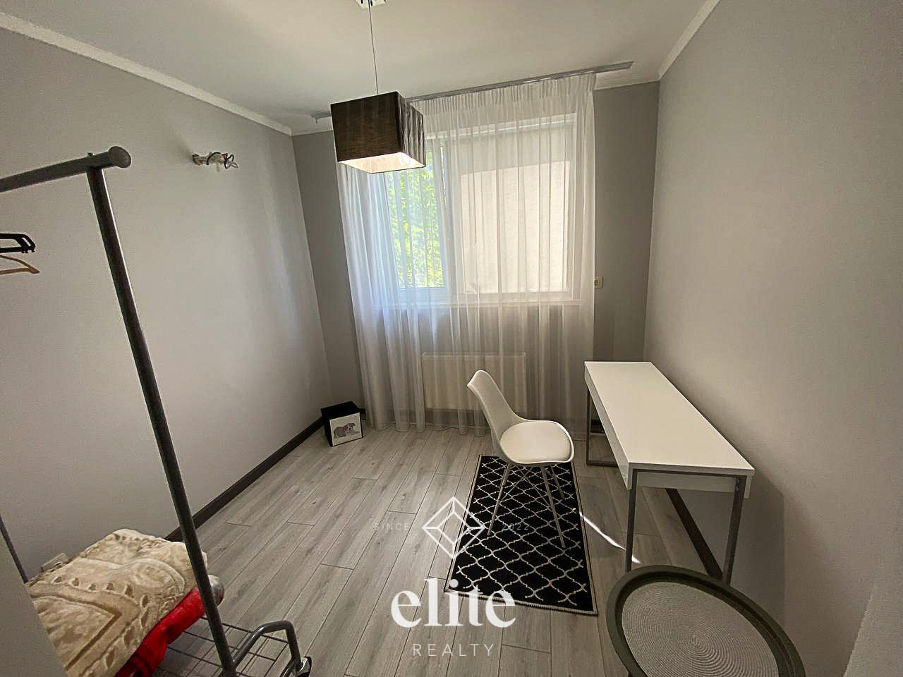 Apartament cu 2 camere, 114 m², Centru, Chișinău foto 0