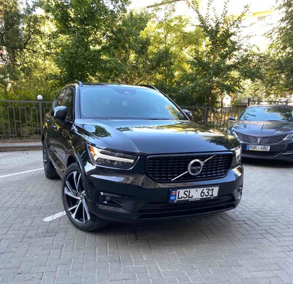 Volvo XC40 foto 0