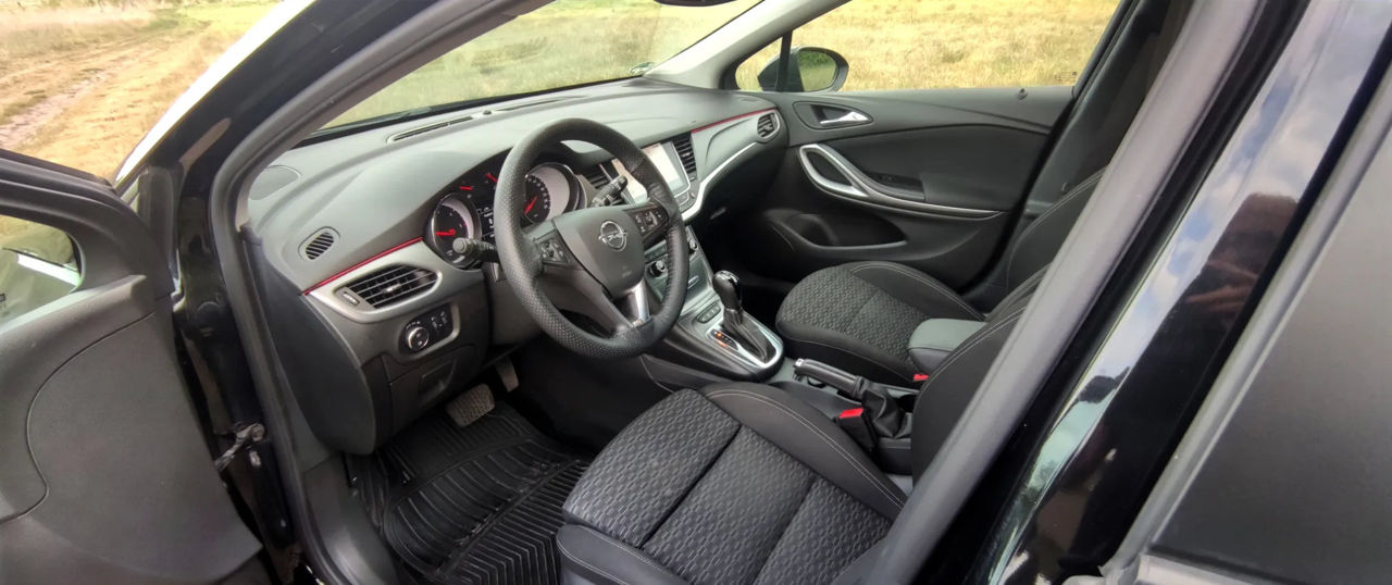 Opel Astra foto 15