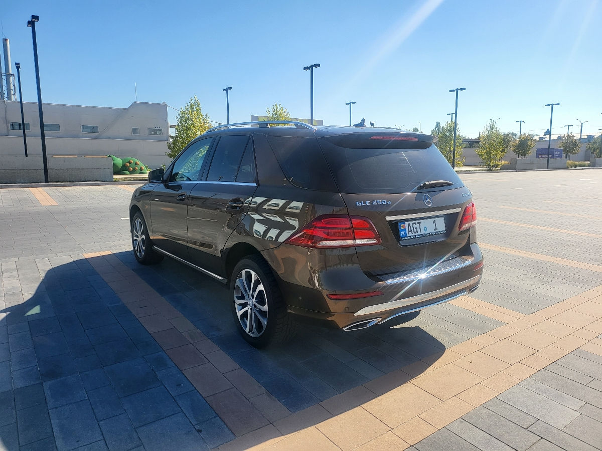 Mercedes GLE foto 5