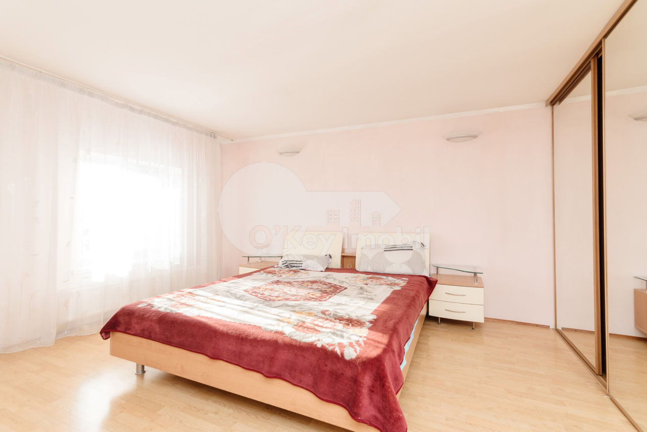 Apartament cu 3 camere, 100 m², Buiucani, Chișinău foto 13