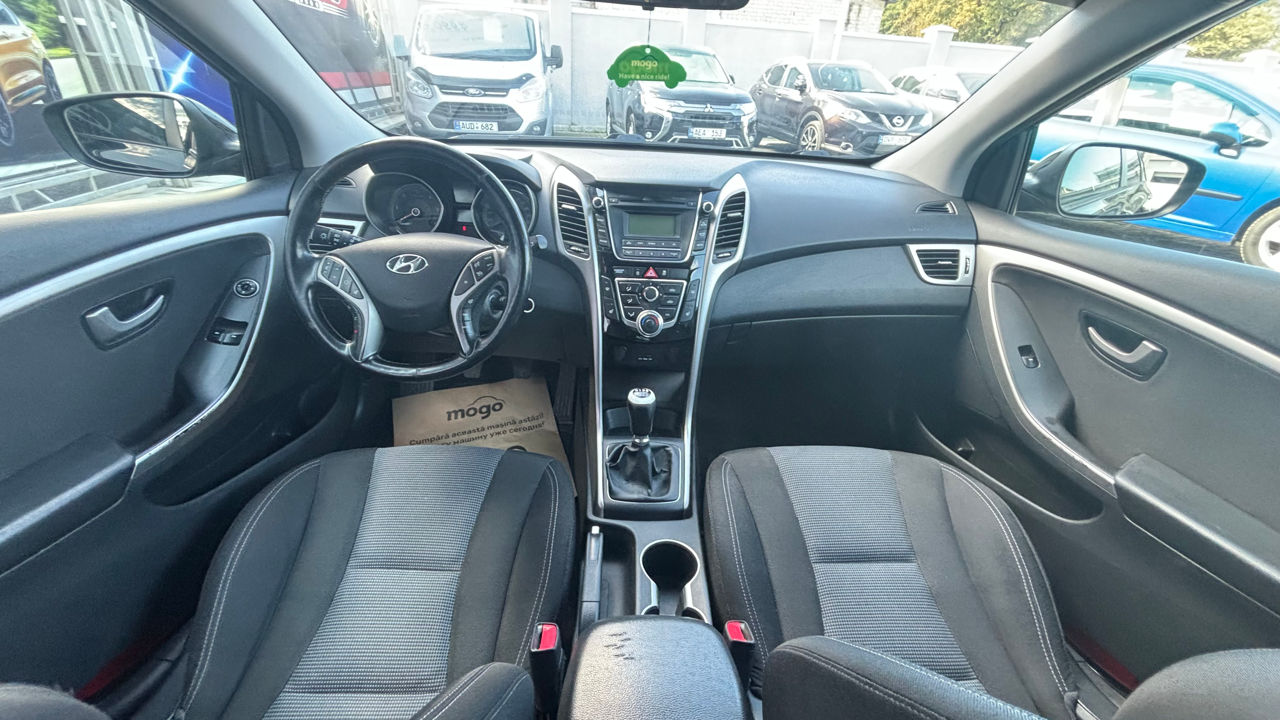 Hyundai i30 foto 8