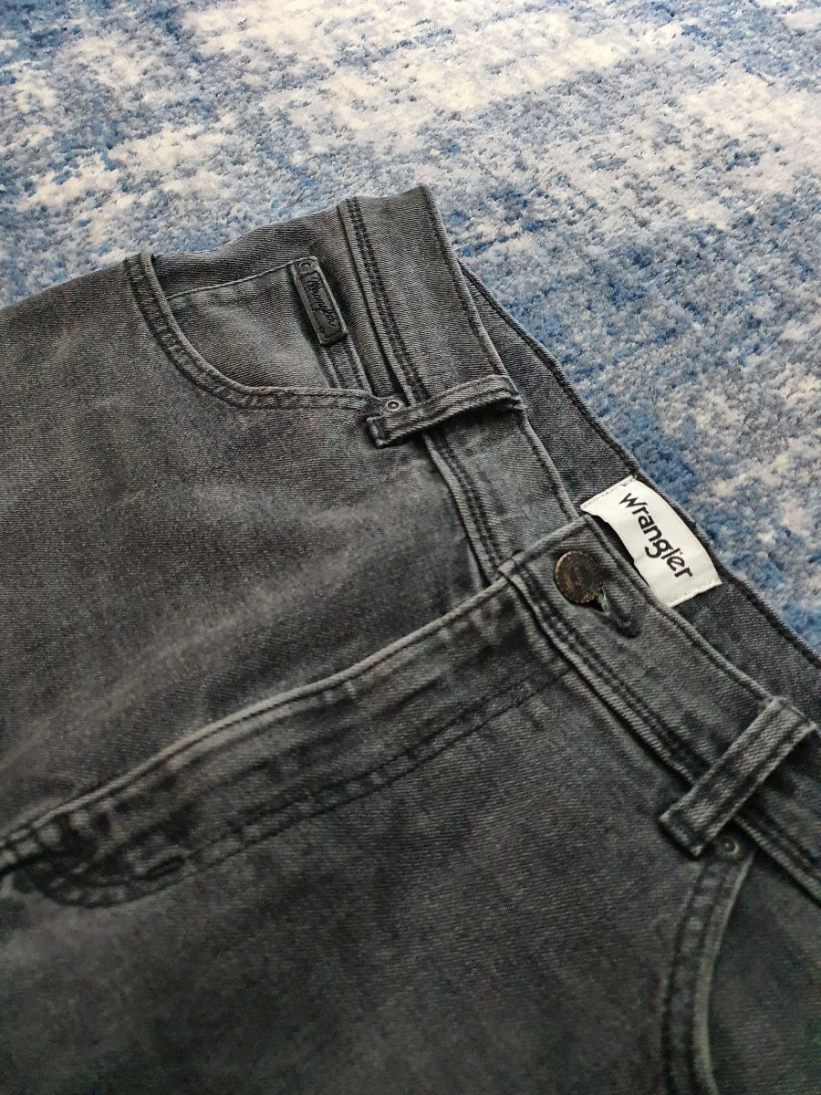 Se vinde ! Jeans blugi wrangler straight  foto 2