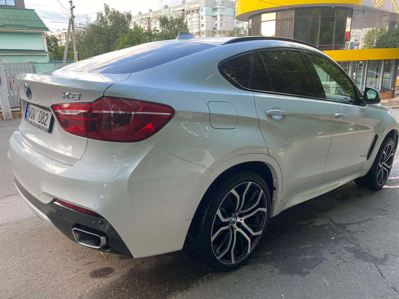 BMW X6 foto 4