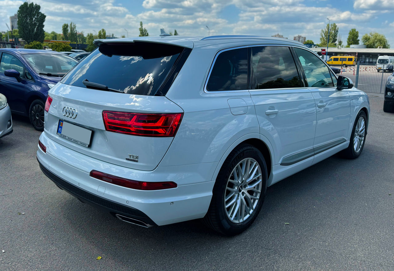 Audi Q7 foto 4