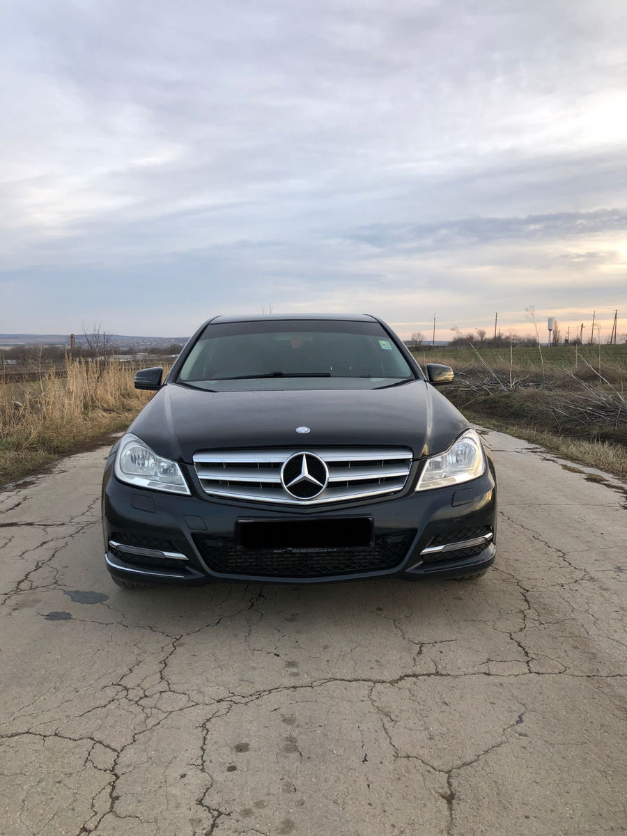 Piese auto Mercedes C-class an 2013 / w204 w205 dezmembrare auto foto 1