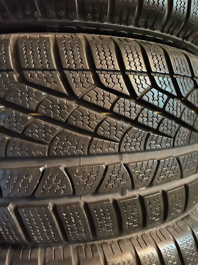 235 45 r17 Pirelli 95%