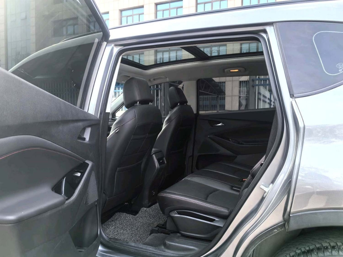 Chevrolet Orlando фото 6