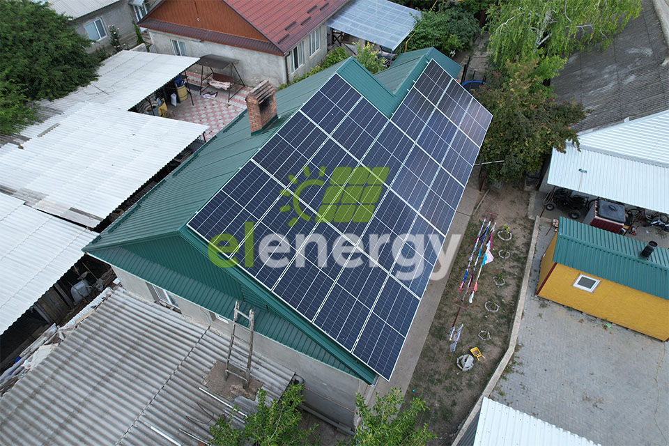 Cel mai mare stoc de panouri fotovoltaice in Moldova. 395 KW la moment in stoc foto 1