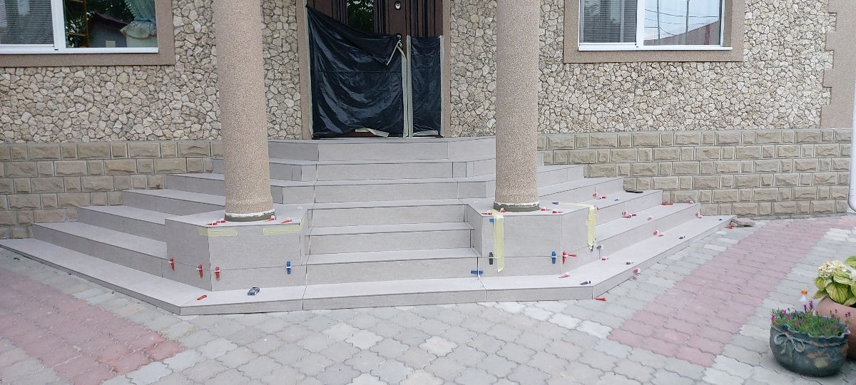 Ofer servicii in constructii, amenajari interioare gresie si faianta foto 5