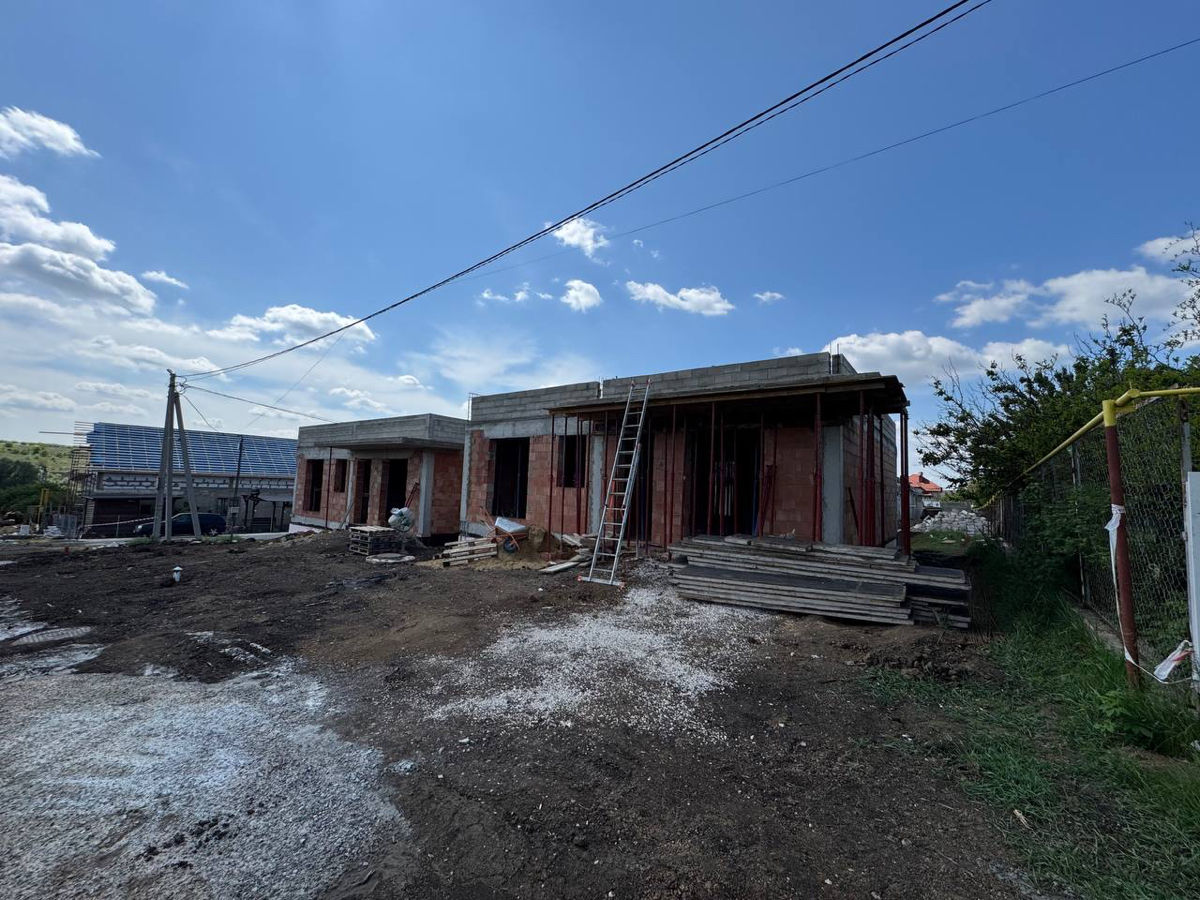 Casa Ialoveni 3 Ari 130 m2 foto 2