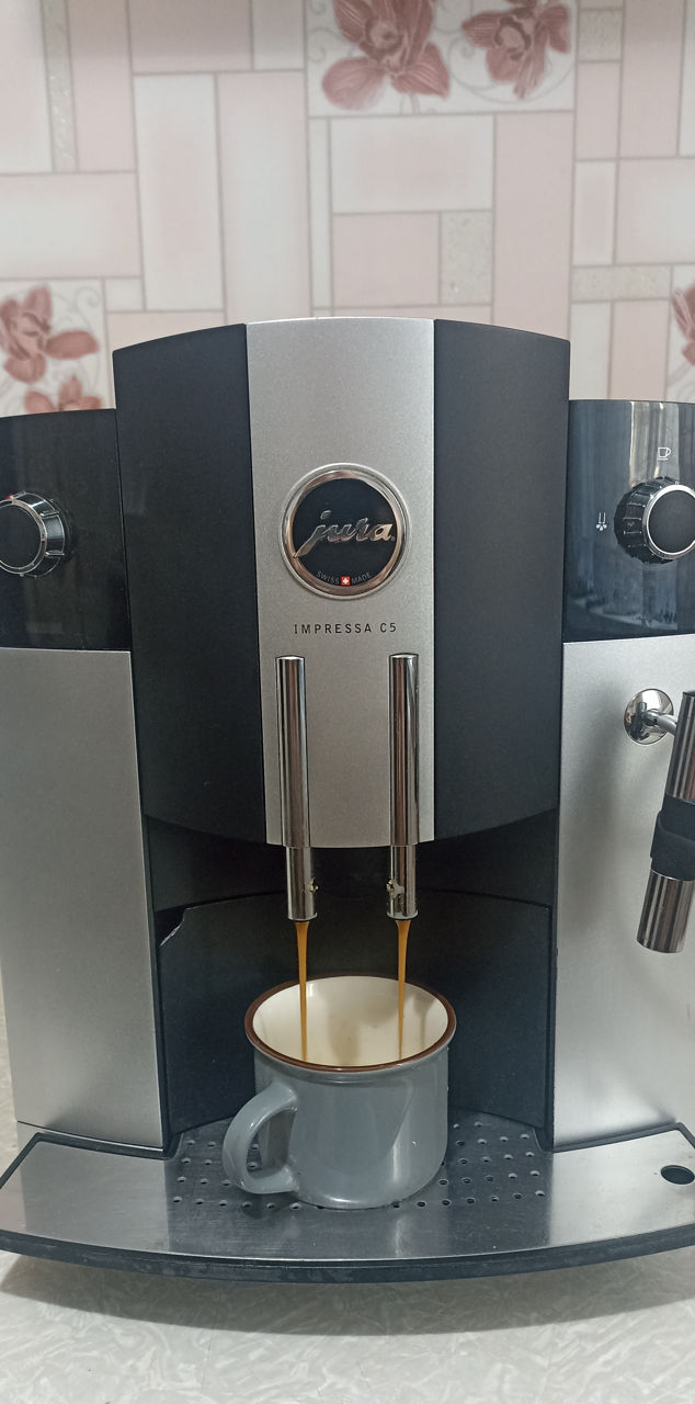 Jura Impressa C5 Kaffeesatzbehälter Geht Nicht Mehr Rein Кофемашина Jura Impressa C5 (typ651)