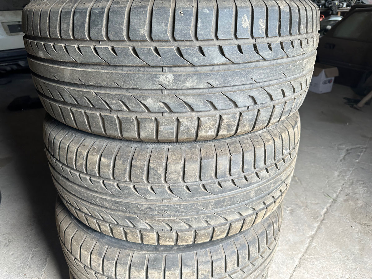 4X 275 / 50 R20 Vara foto 1