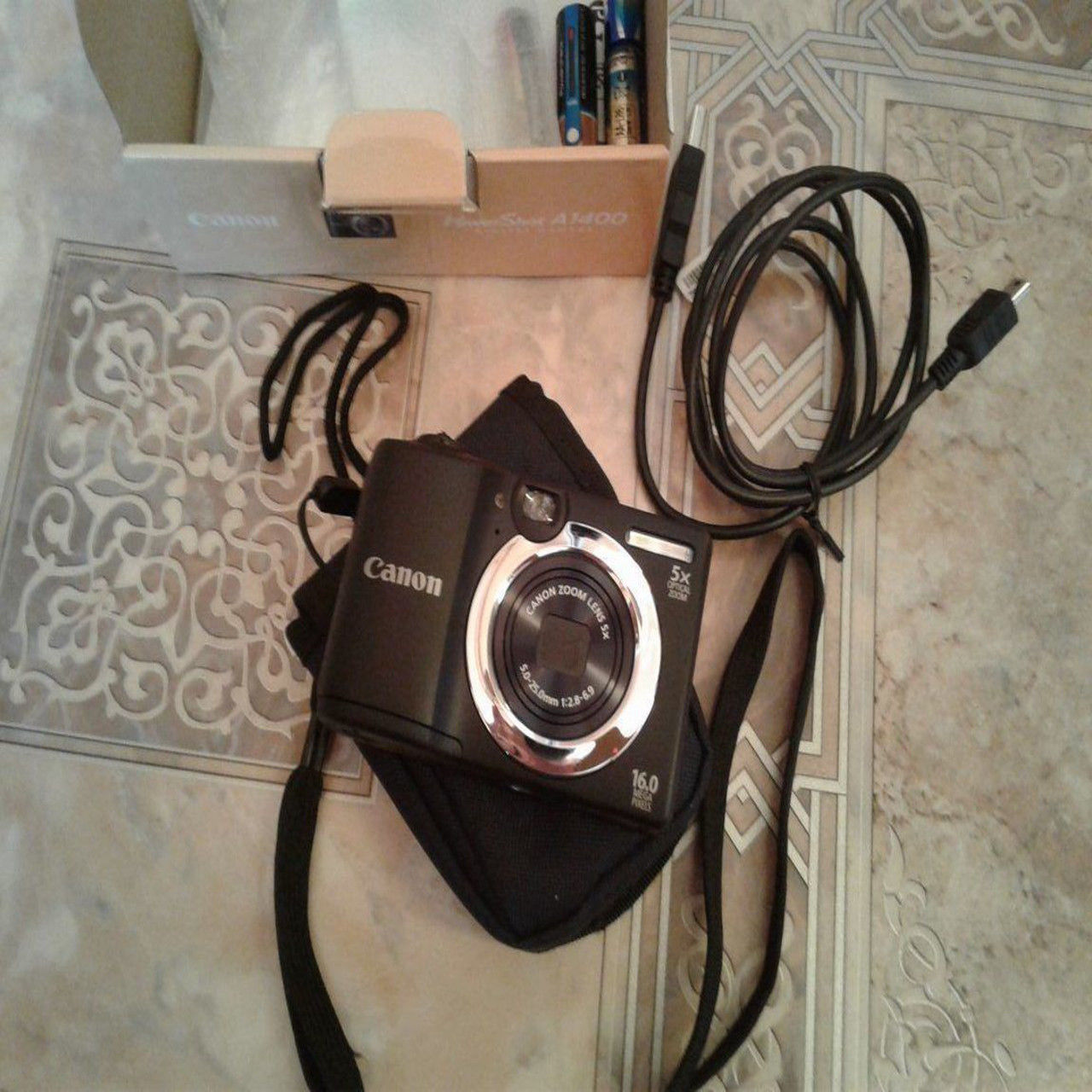 Canon Powershot A1400