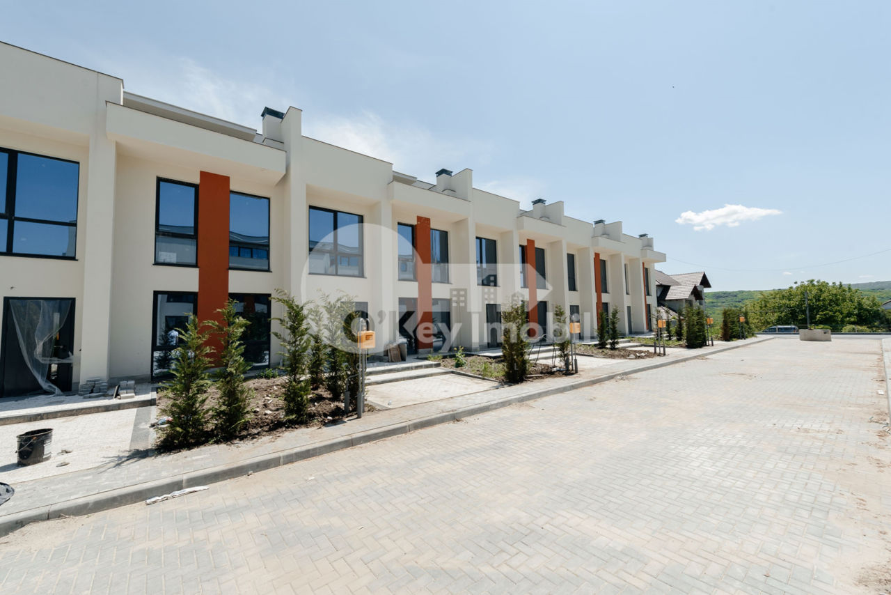 Townhouse în 2 nivele, 170 mp, Cojușna 140000 € foto 3
