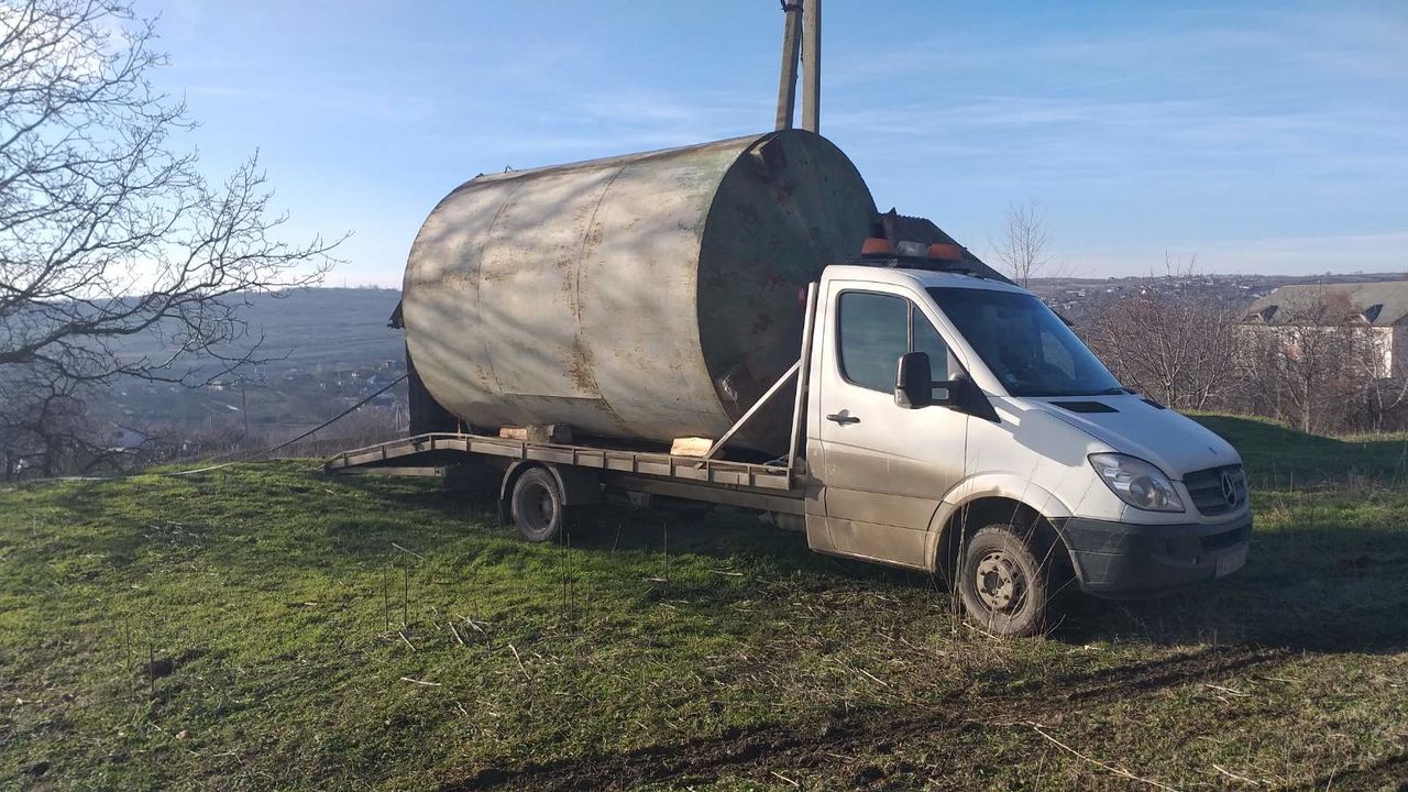 Evacuator  24/24  tractari auto. Calarasi straseni falesti ungheni foto 3