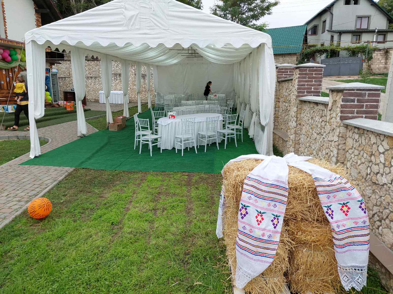 Corturi profesionale spre chirie pentru evenimente în aer liber foto 3