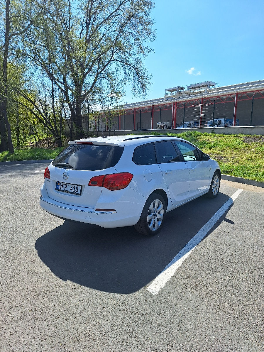 Opel Astra foto 6