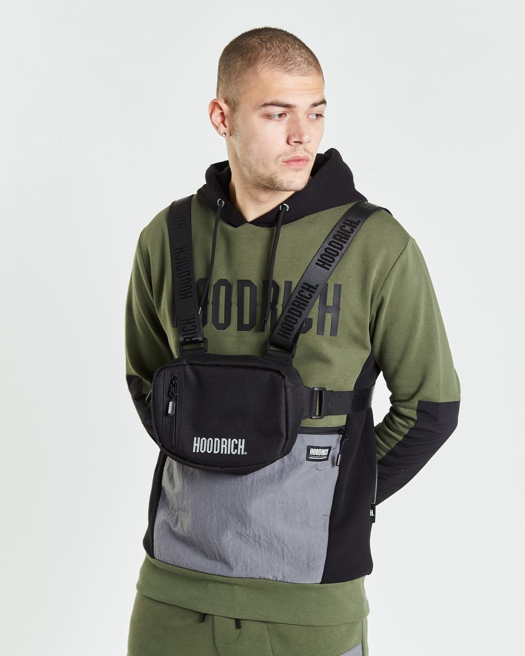 Geanta de piept hoodrich original--925 lei foto 2