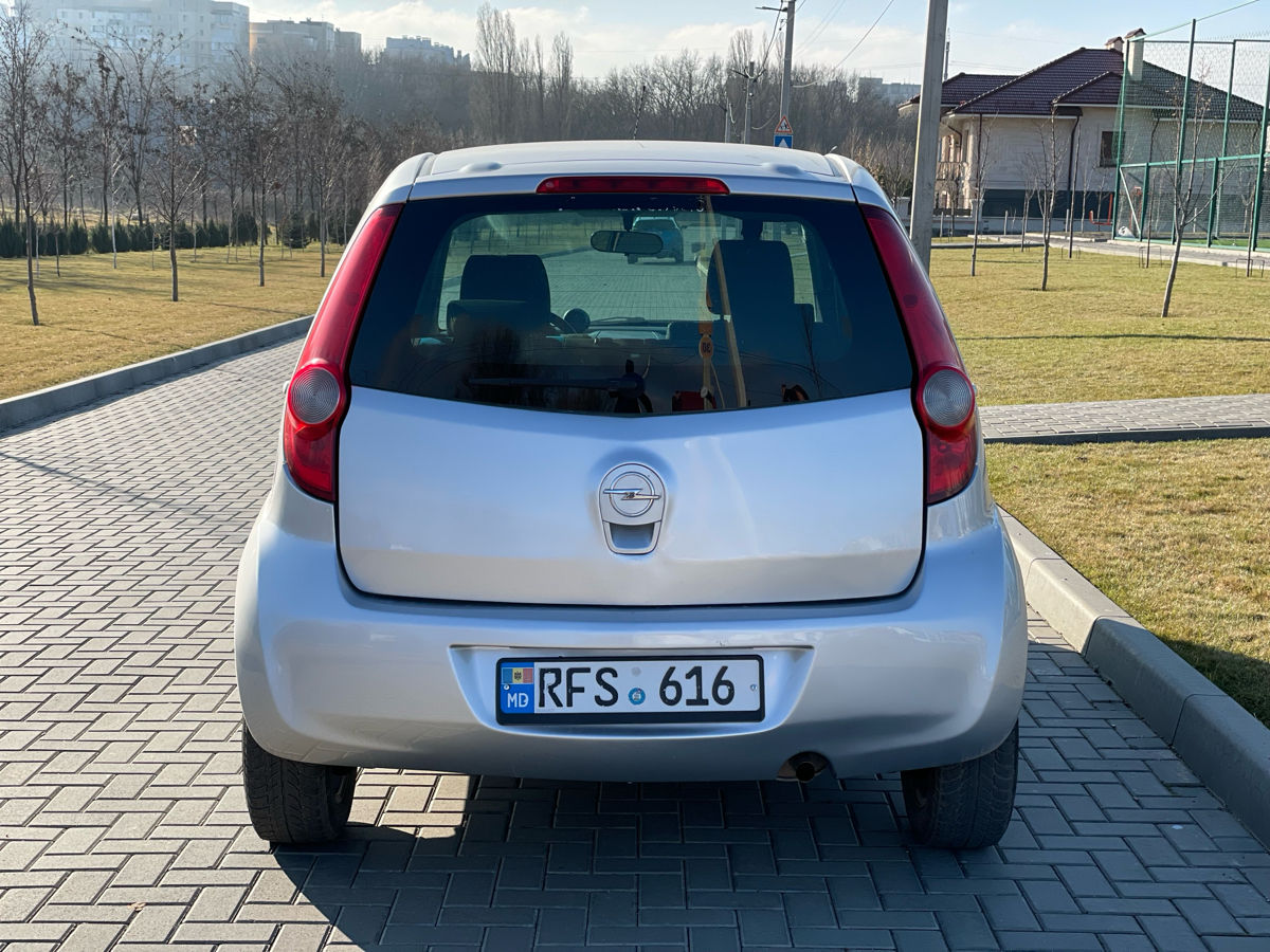 Opel Agila foto 5