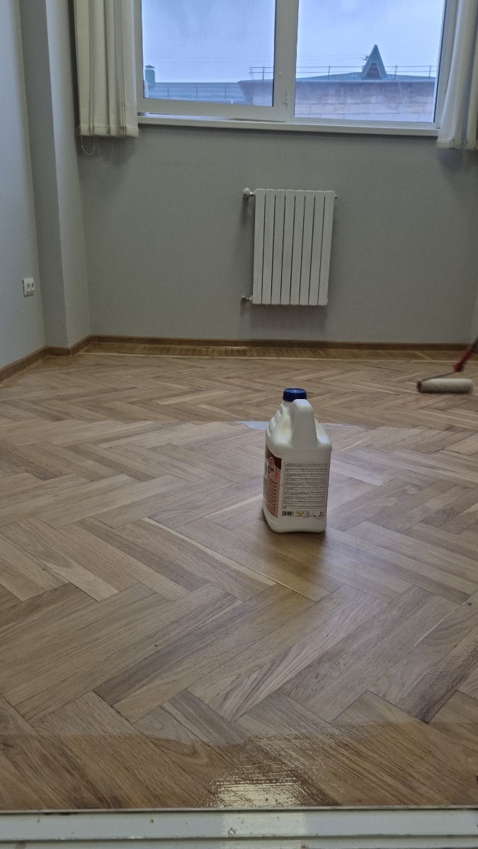 Instalarea, raschetarea, chituirea, restaurarea parchetului din stejar, frasin, experienta 25 ani foto 8