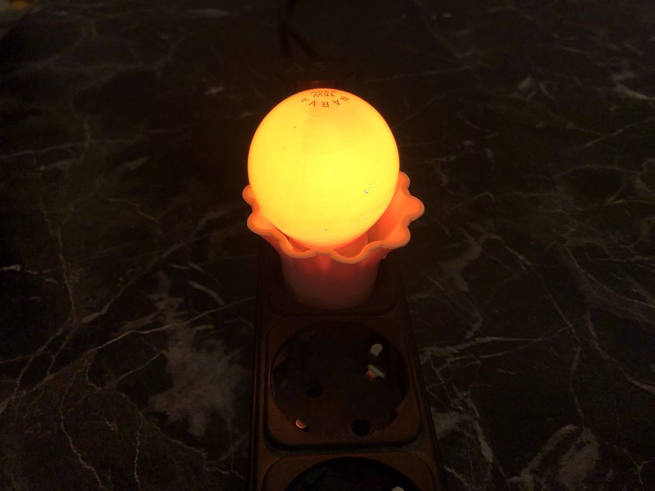 Bec incandescenta color 15W, 25W soclu E27 foto 6