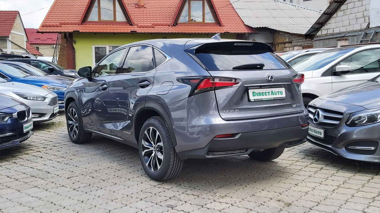 Lexus NX Series foto 6