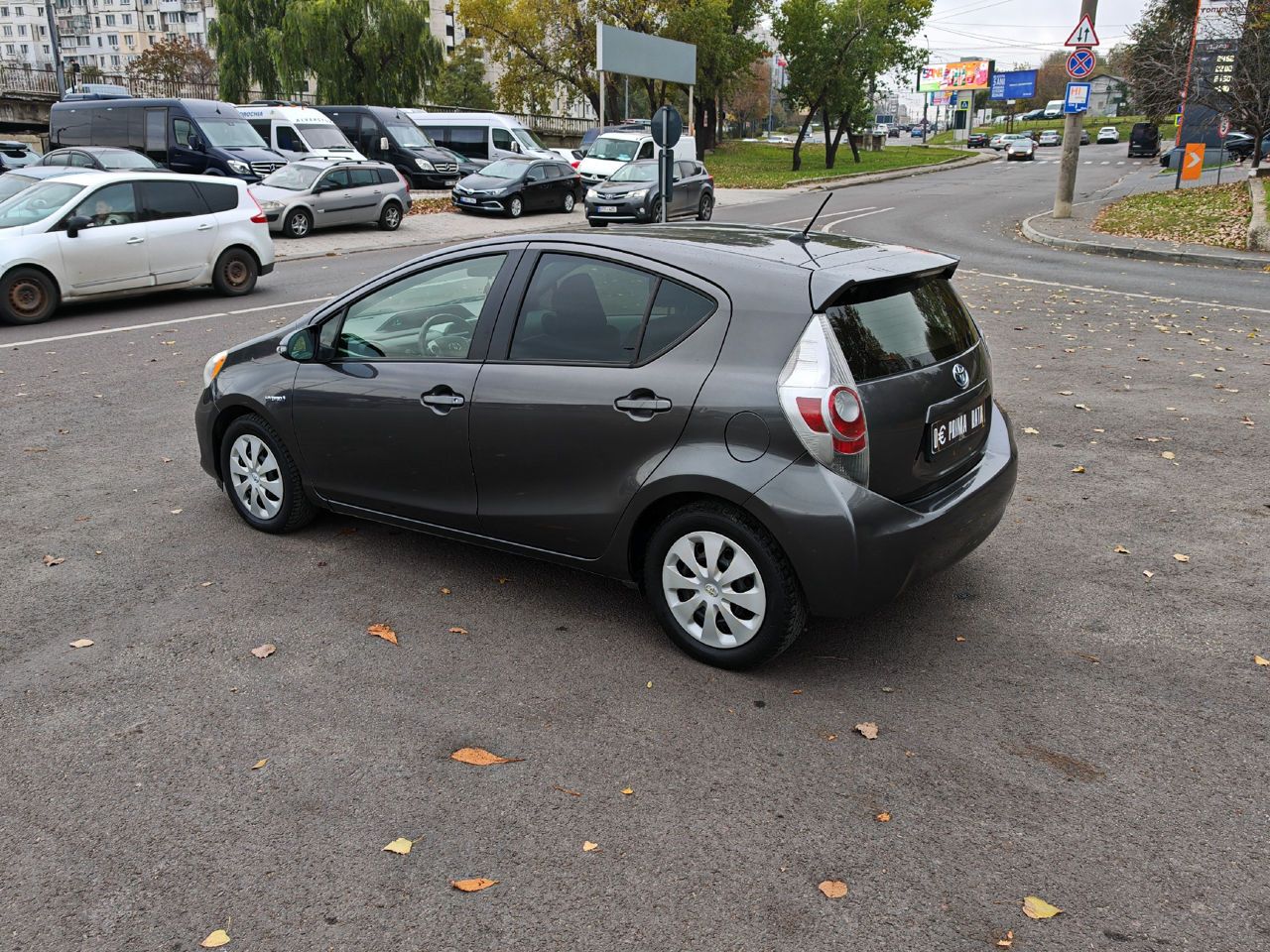 Toyota Prius c foto 7