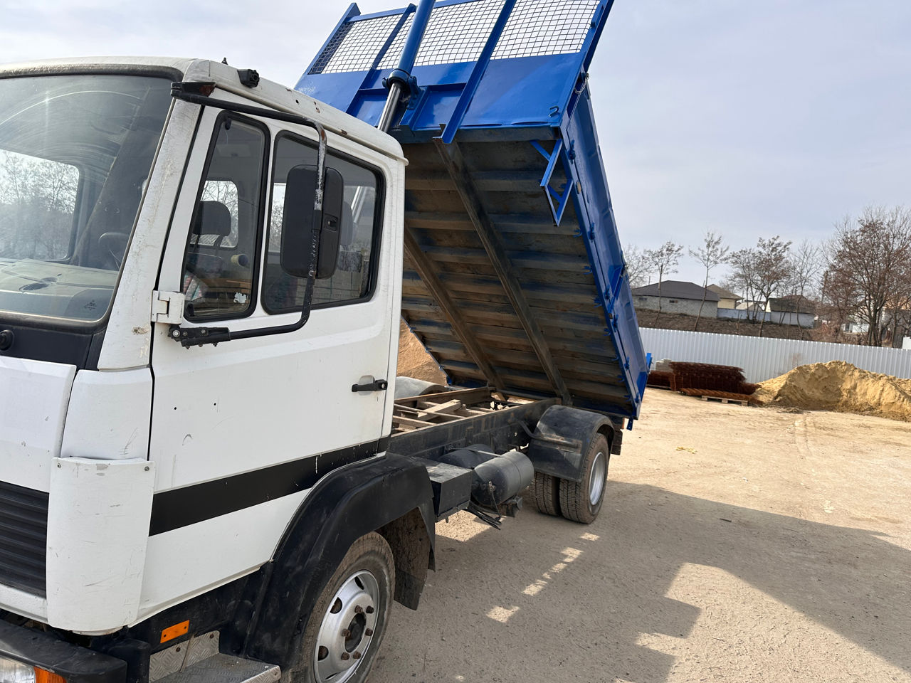 Mercedes 814 фото 2