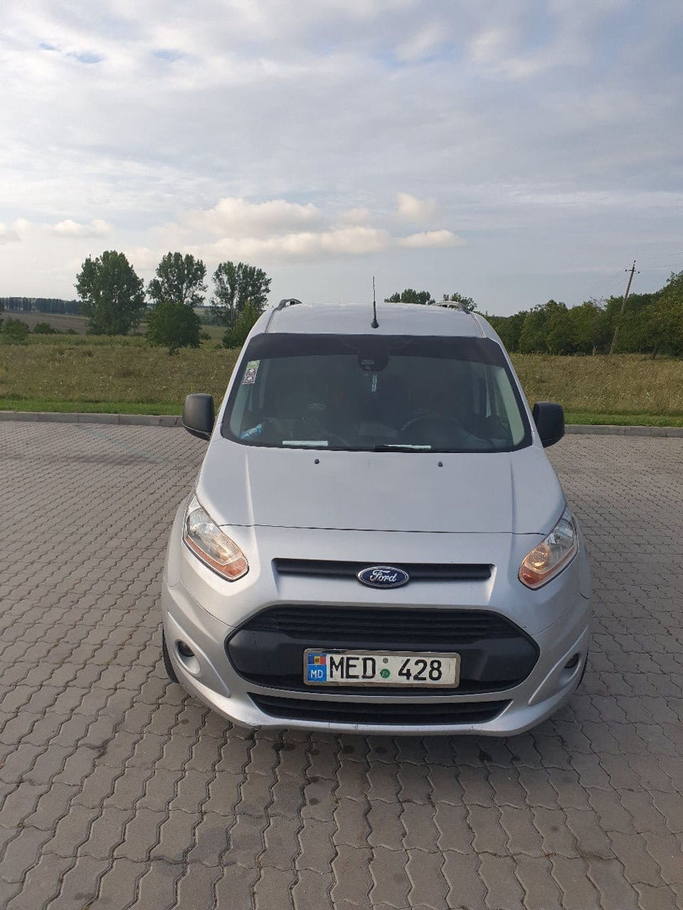 Ford Transit Connect 2014 г. с пробегом 240000 км, Дизель, 7400 €