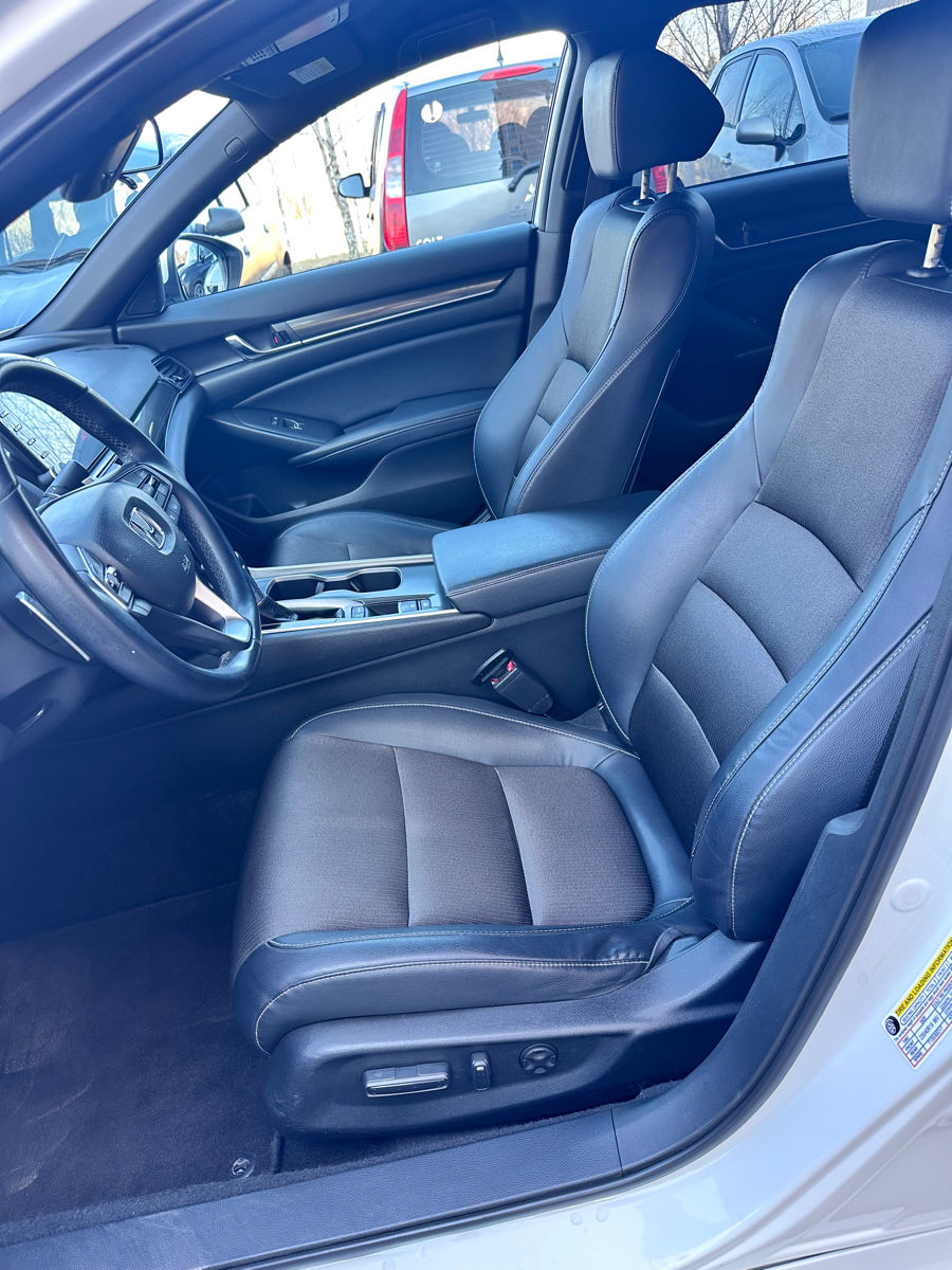 Honda Accord foto 9
