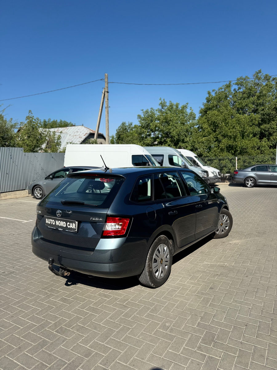 Skoda Fabia foto 5