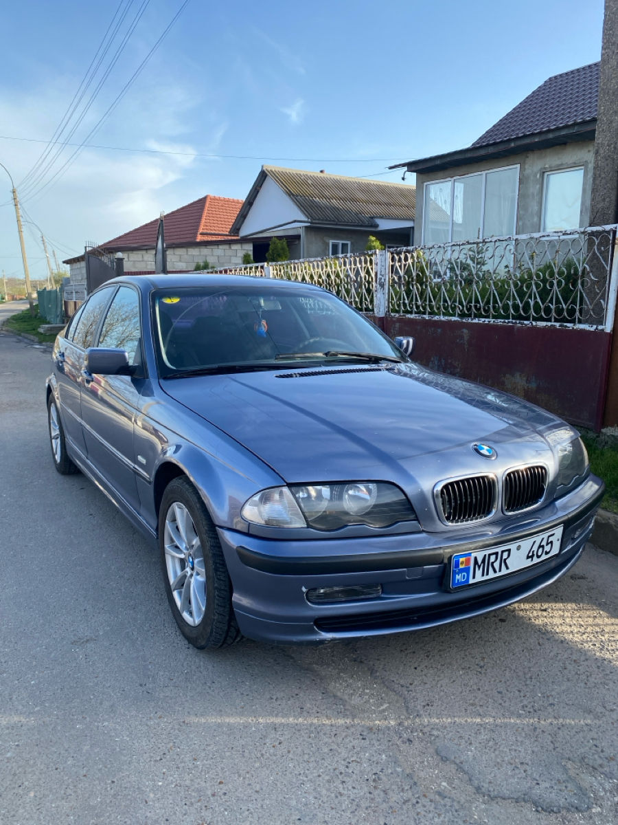 BMW 3 Series foto 3