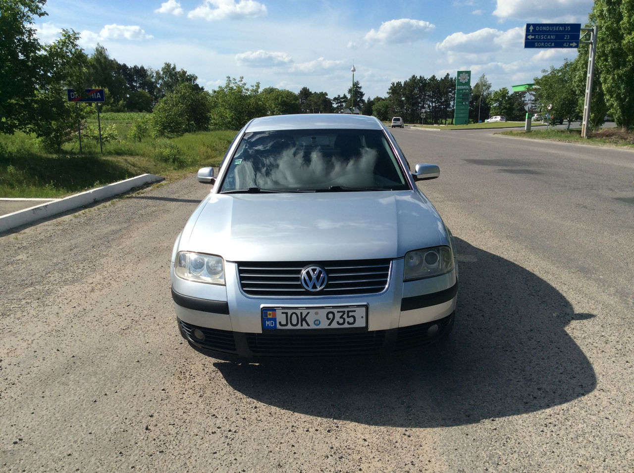 Volkswagen Passat foto 1