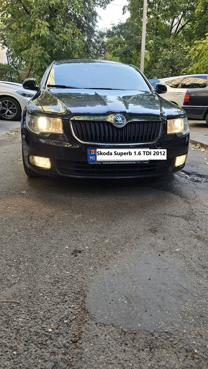 Skoda Superb foto 0