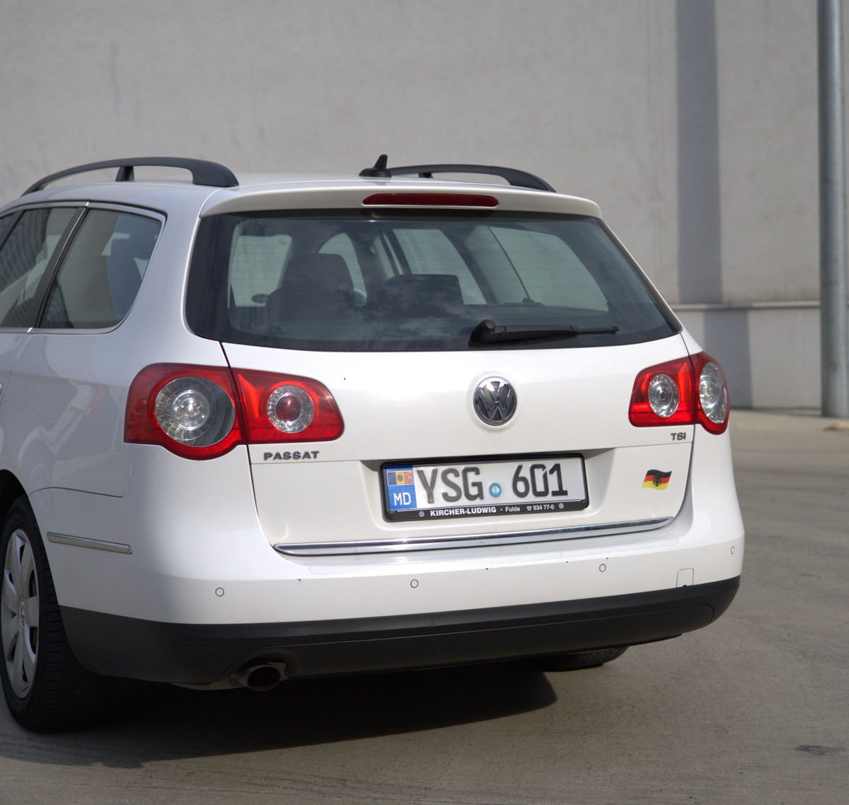 Volkswagen Passat foto 3