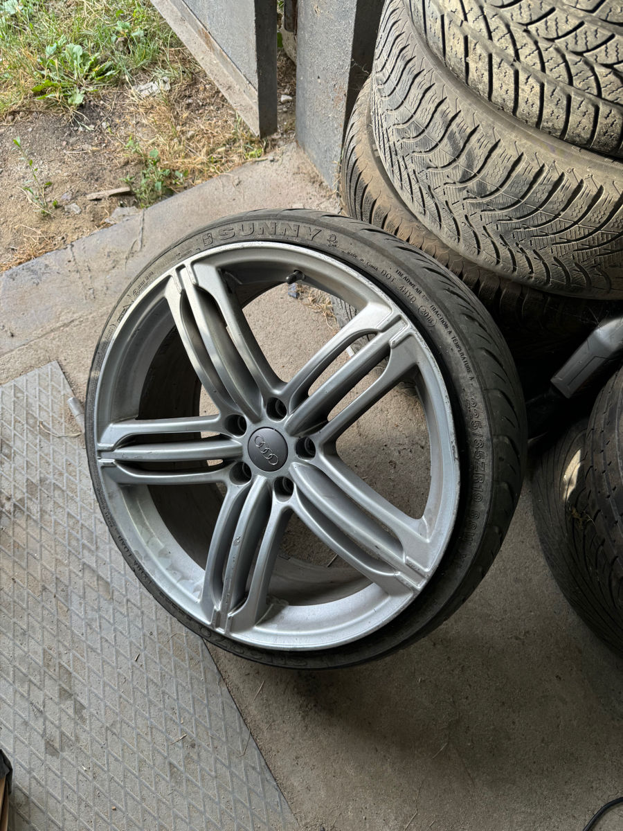 Segment r19 audi foto 3