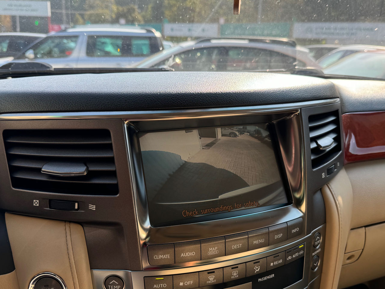 Lexus LX Series foto 11