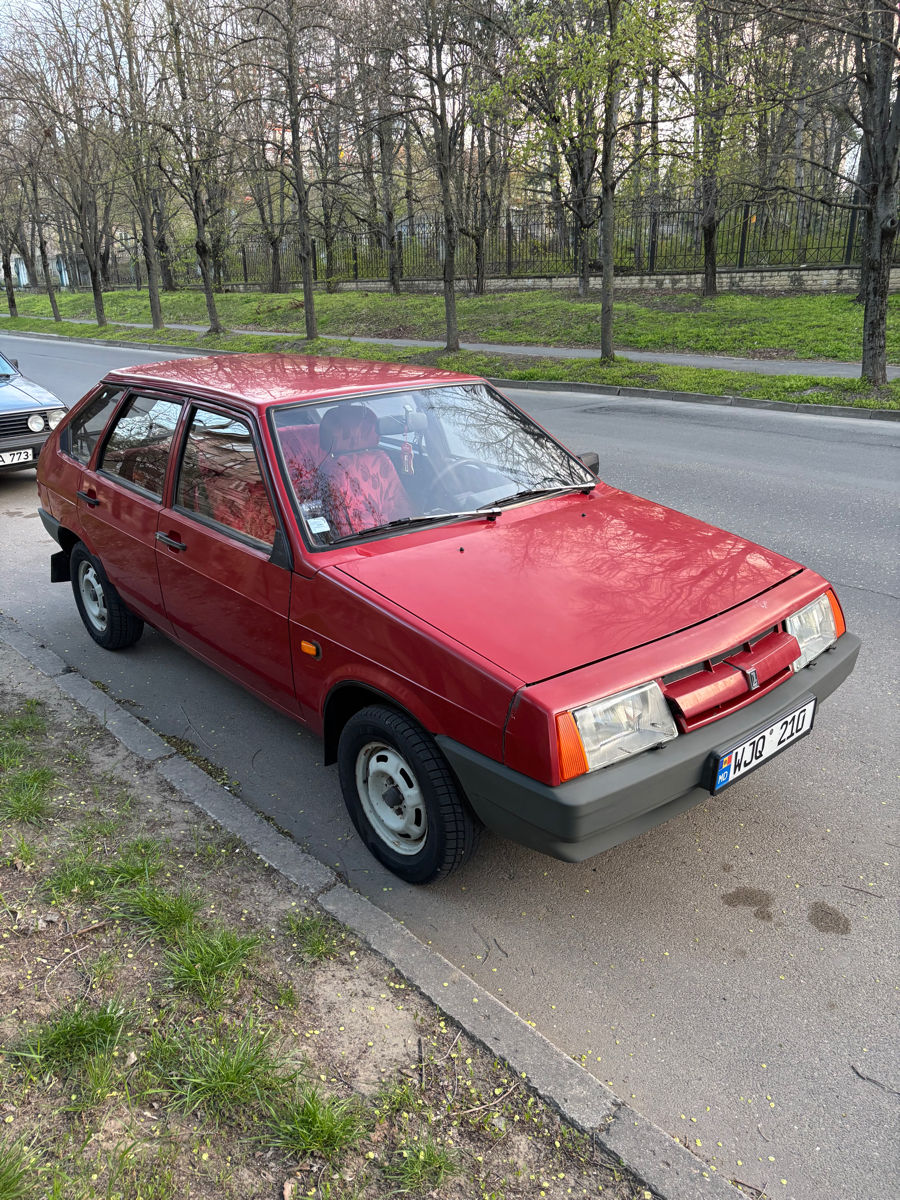 Lada / ВАЗ 2109 foto 1