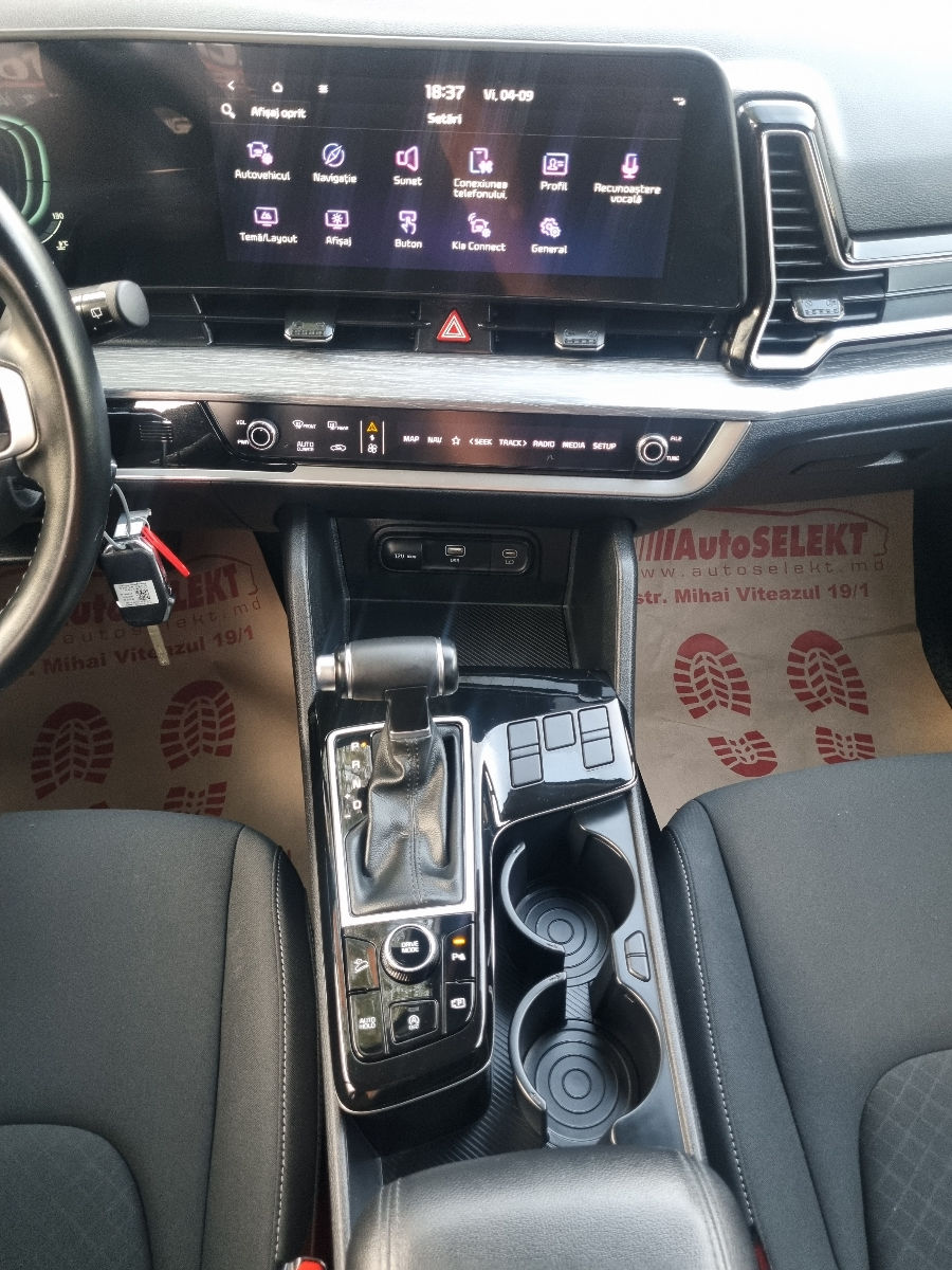 KIA Sportage 2023 photo 12