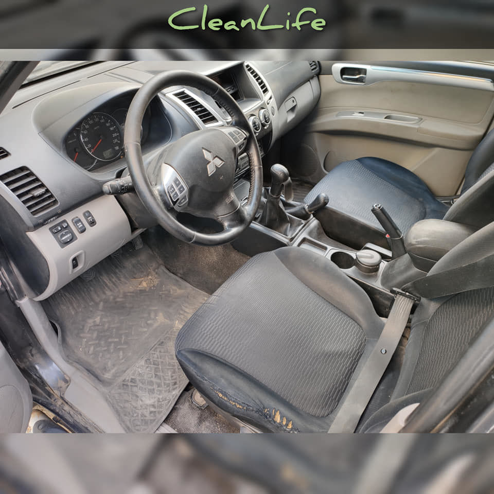 Deteiling Buiucani. Сuratare chimica cu aburi. Vopsirea pielii si plastic. Polish si reparatie auto foto 5