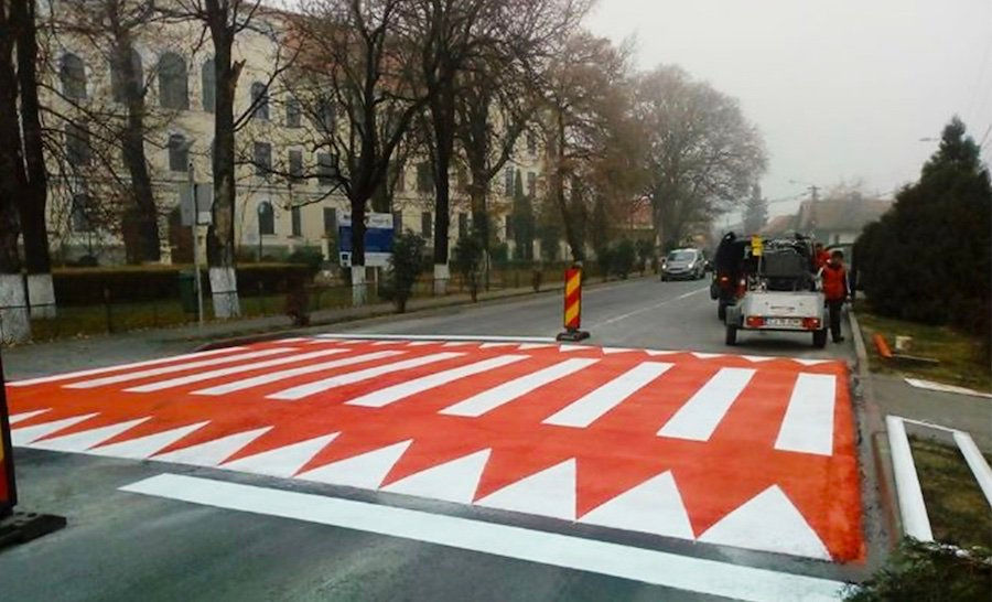 Servicii marcaj rutier, instalare indicatoare rutiere!!! foto 5