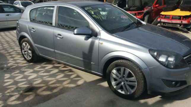 Piese auto разборка запчасти zapceasti   Opel Astra H фото 4