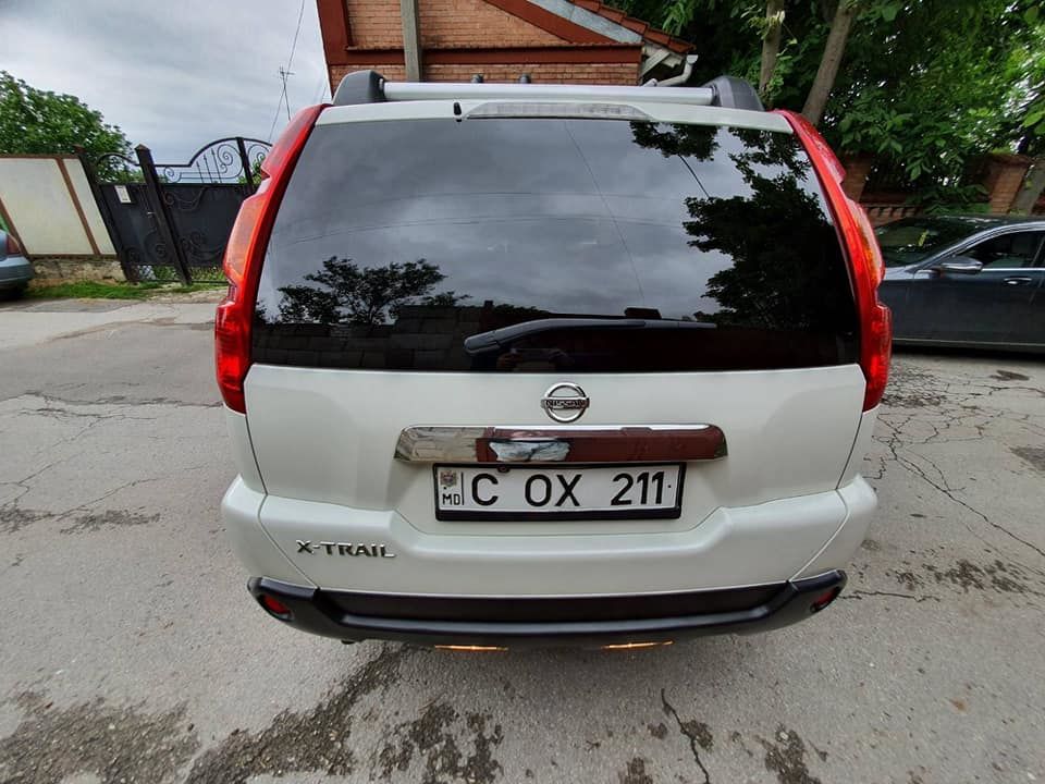 Nissan X-Trail foto 3