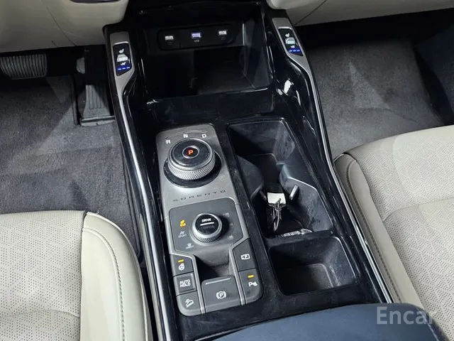 KIA Sorento фото 8