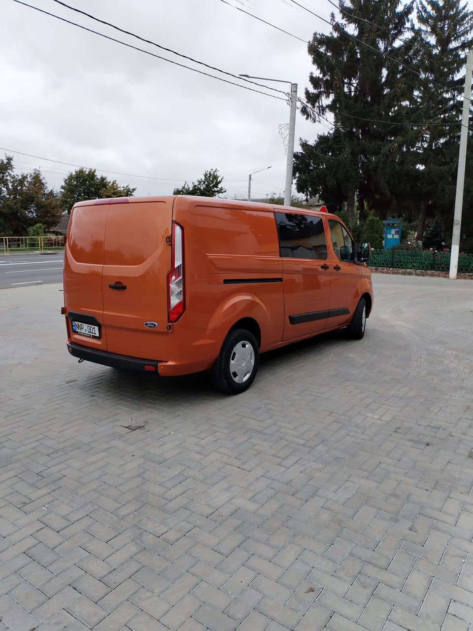 Ford Transit custom foto 3