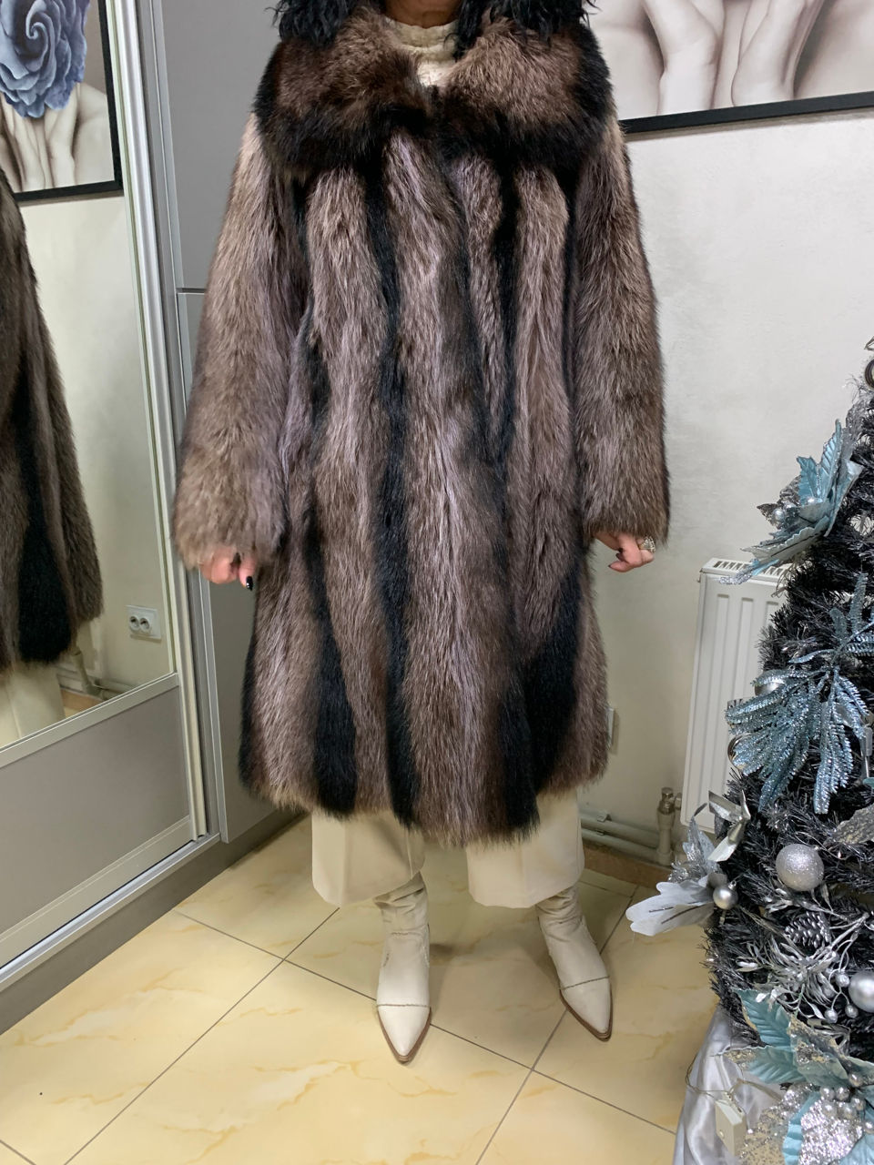 Шуба срочной продажи! Натуральный мех!